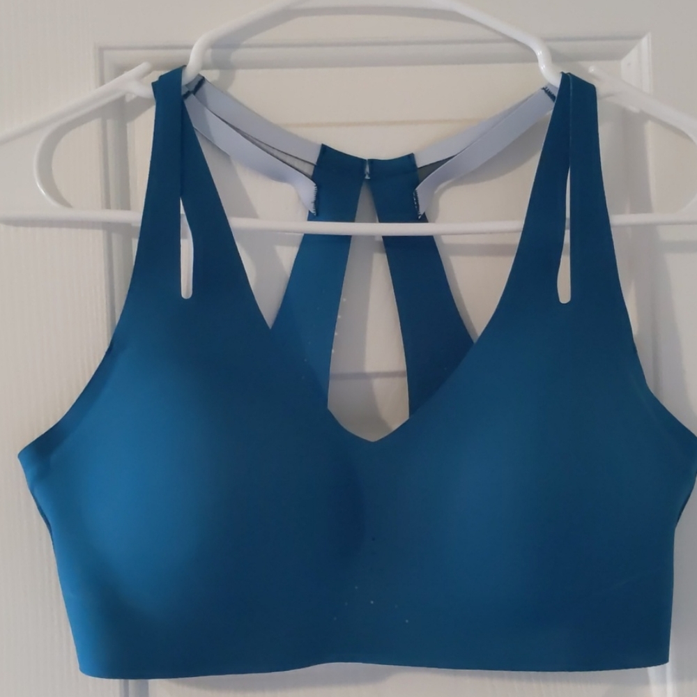 Brooks Strappy Sports Bra 36 A/B